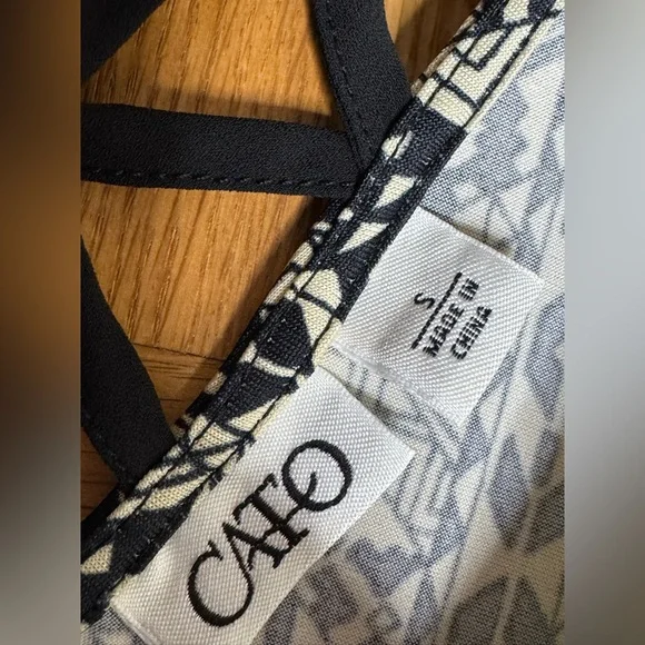 Cato Blouse - Picture 6 of 7